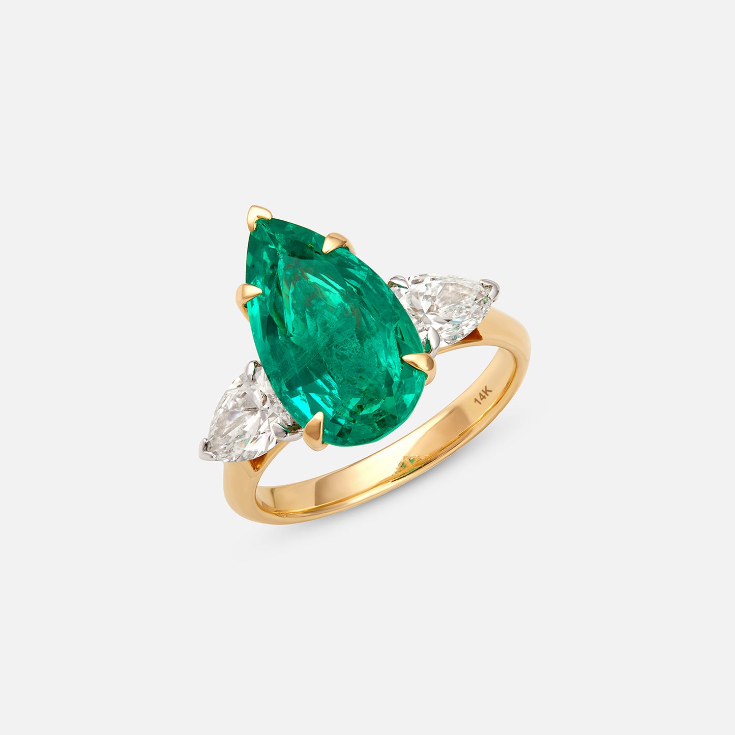 Regal Green Crest Ring1