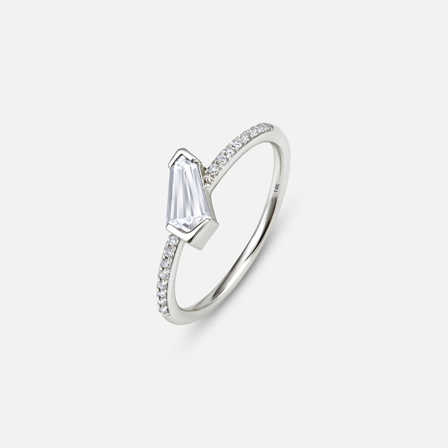 Crystal Apex Essence Ring