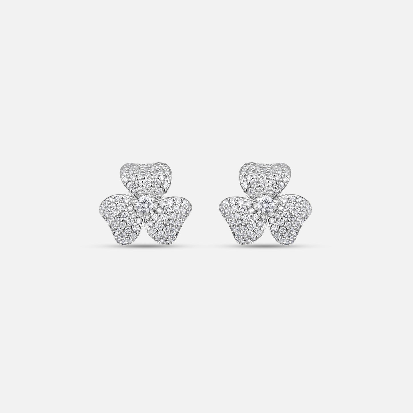 Lunéa Floral Diamond Earrings