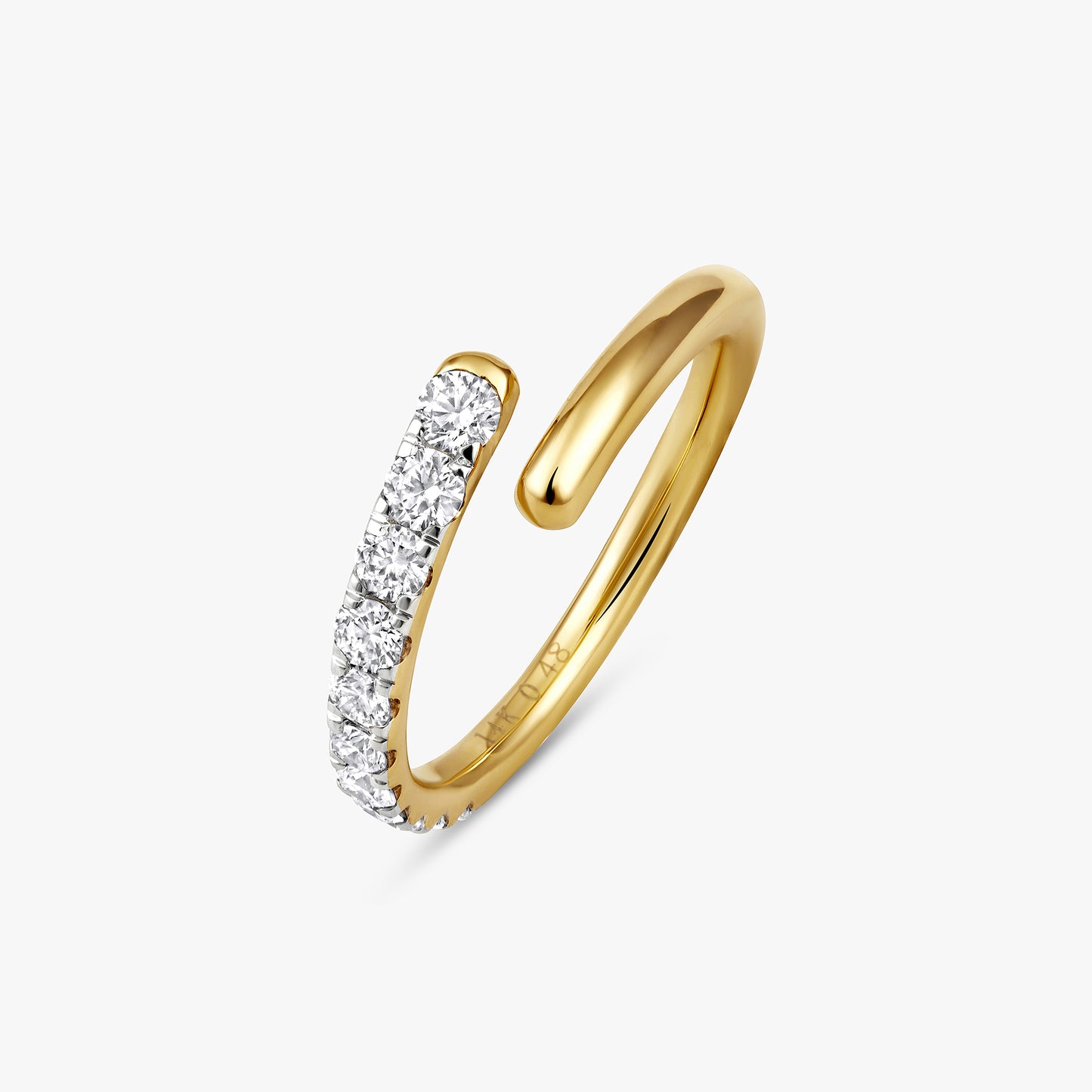 Twisted Radiance Diamond Ring
